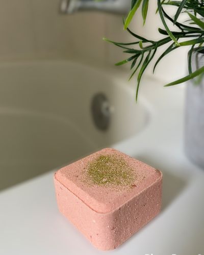 Saponaria Mini bombe de bain (cube) Savonnerie Saponaria Pêche scintillante